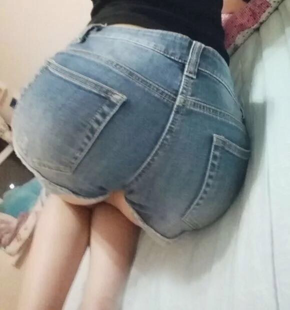 天气越来越热辣