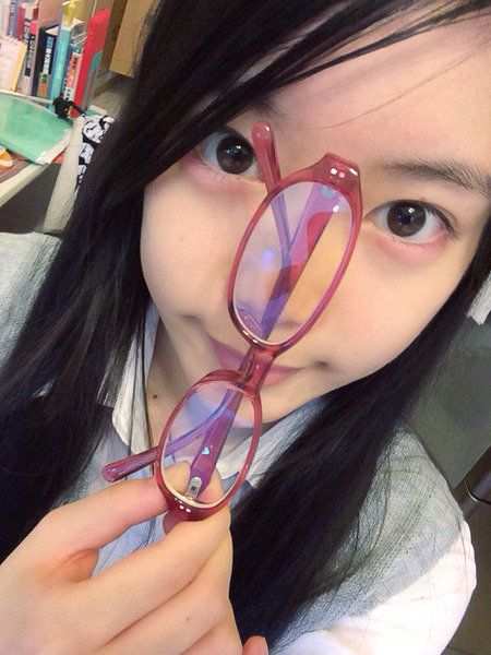 带不带眼镜可是不一样的感觉