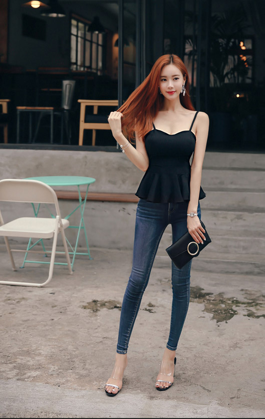 开个麻将馆人影都没有还是换个老板娘吧