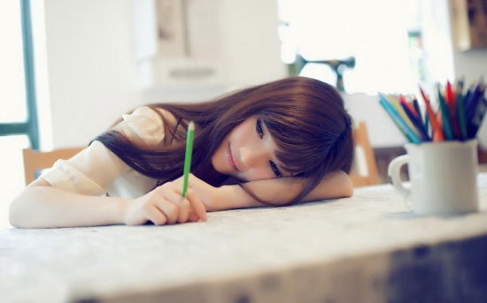 看见铅笔就想笑