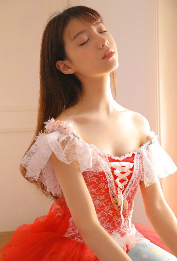 少女的梦就是有房有钱