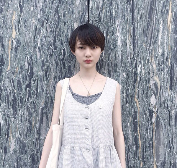 越是素净越是有内涵