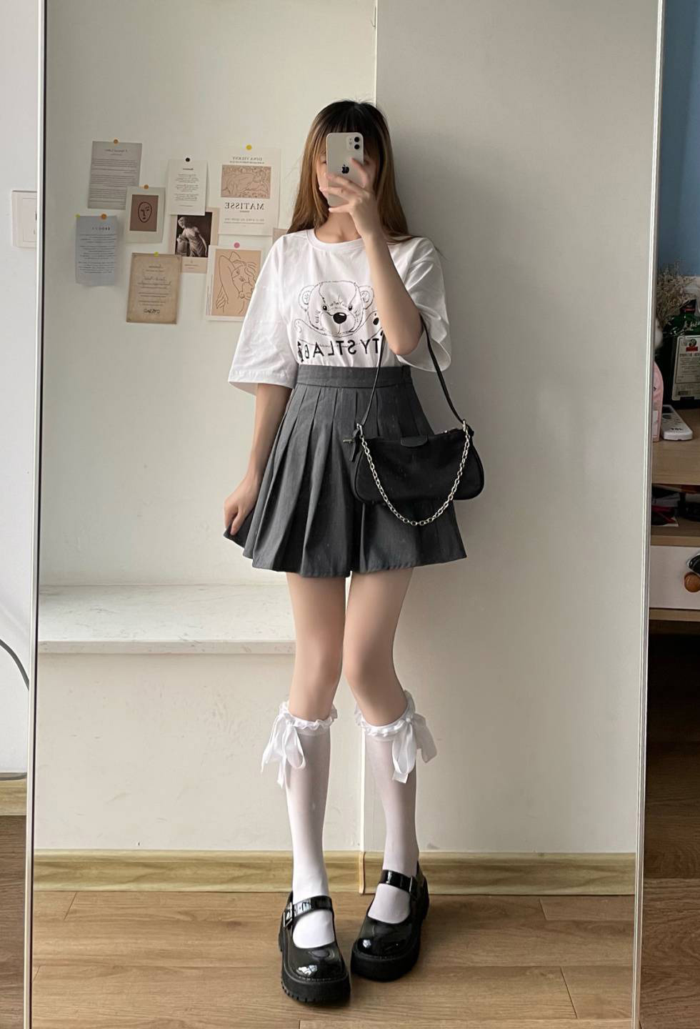 百褶裙带来的少女感
