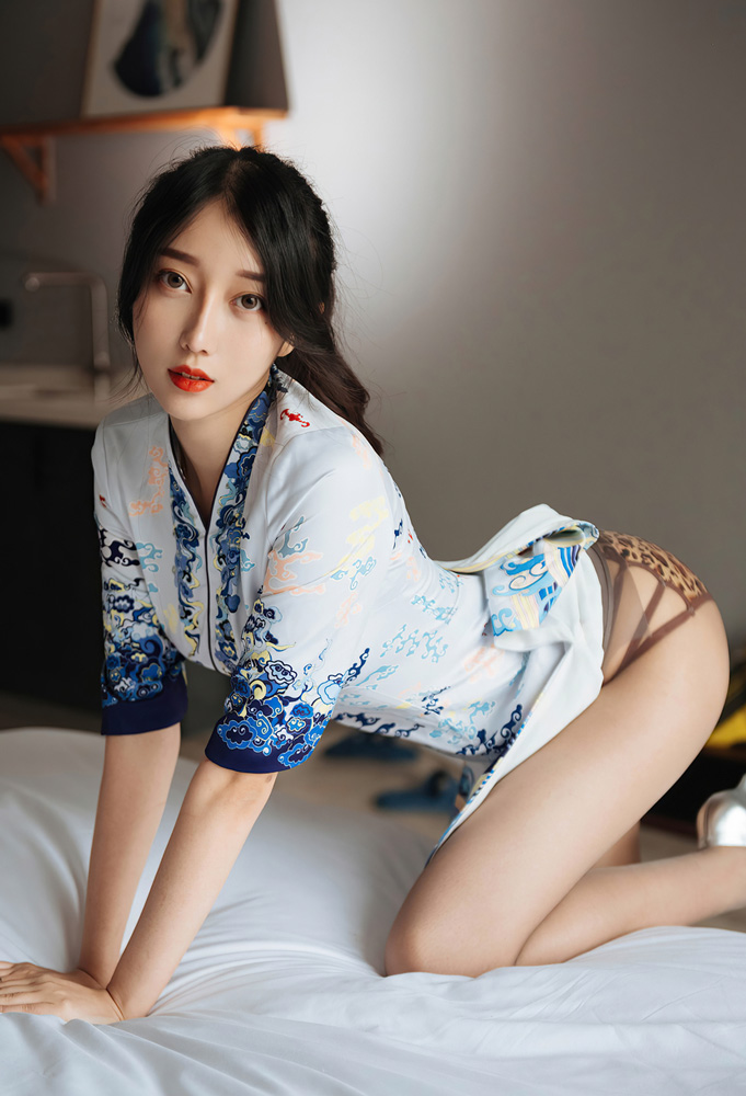 玥儿玥圆润性感翘臀美女写真图片